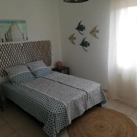 Superbe De 90m2 A Super Equipe Avec Garage Et Grand Parking Privatif Apartment *